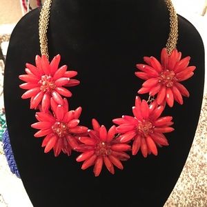 Gorgeous Floral Necklace - Orange-Red color- bulky